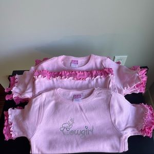 NEW Girls LIL' COWGIRL  Rhinestone Ruffle T-Shirt Wholesale Lot Of 6 Sizes S, M